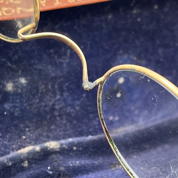 Antique‎ Wire Rim "Windsor" Spectacles Saddle Bridge Gold/ Brass Color with Case - Picture 10 of 16
